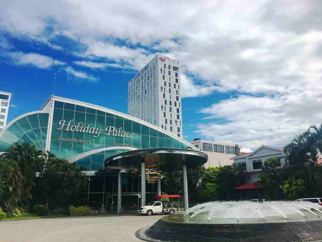 So luoc ve Holiday Palace Resort & Casino